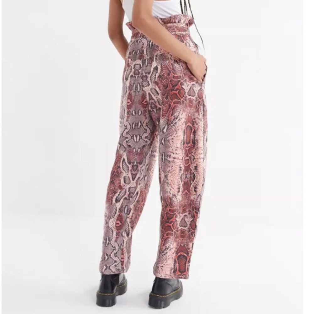 House of Sunny snakeskin print pants - Picture 2 of 12